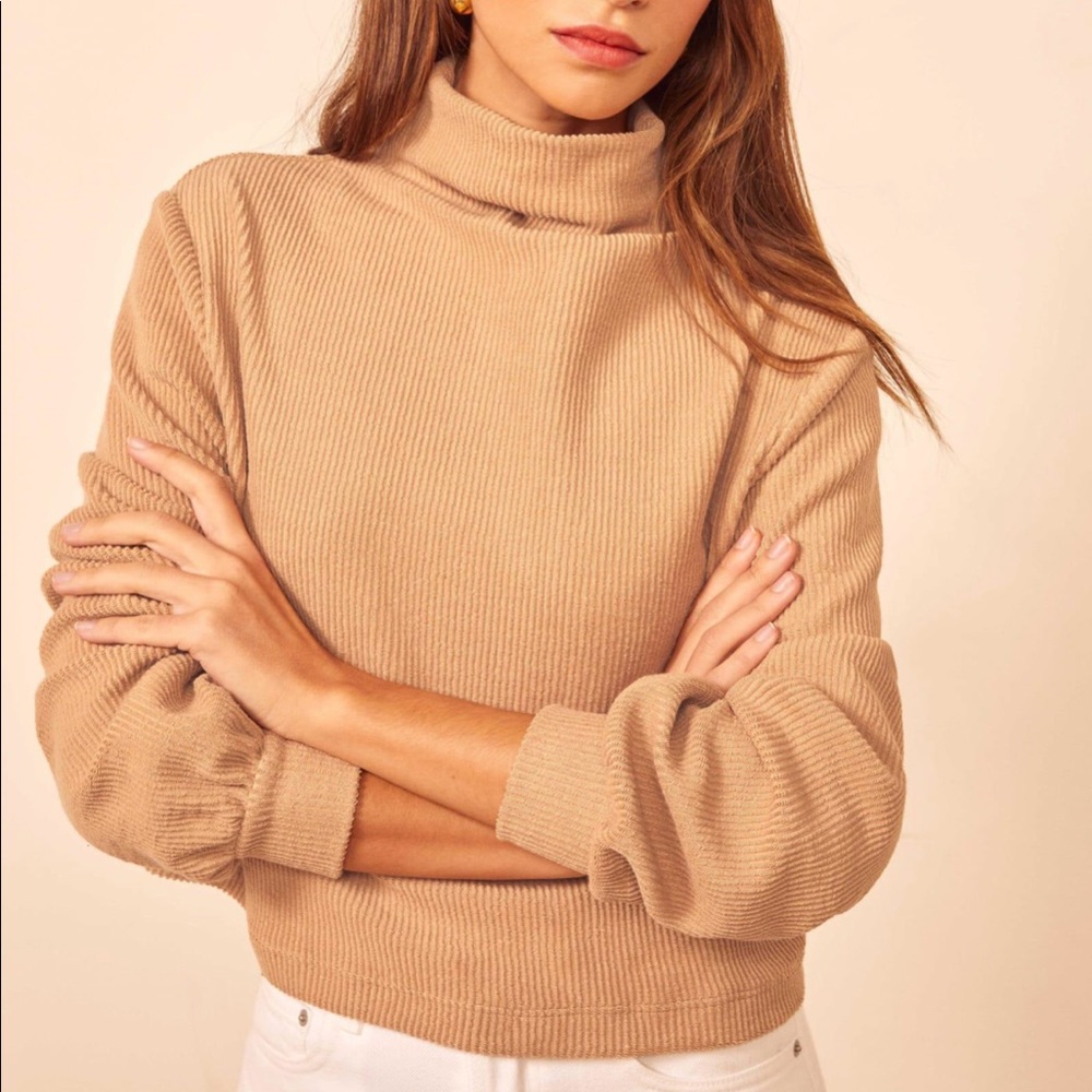 NWT Reformation Lunetta top